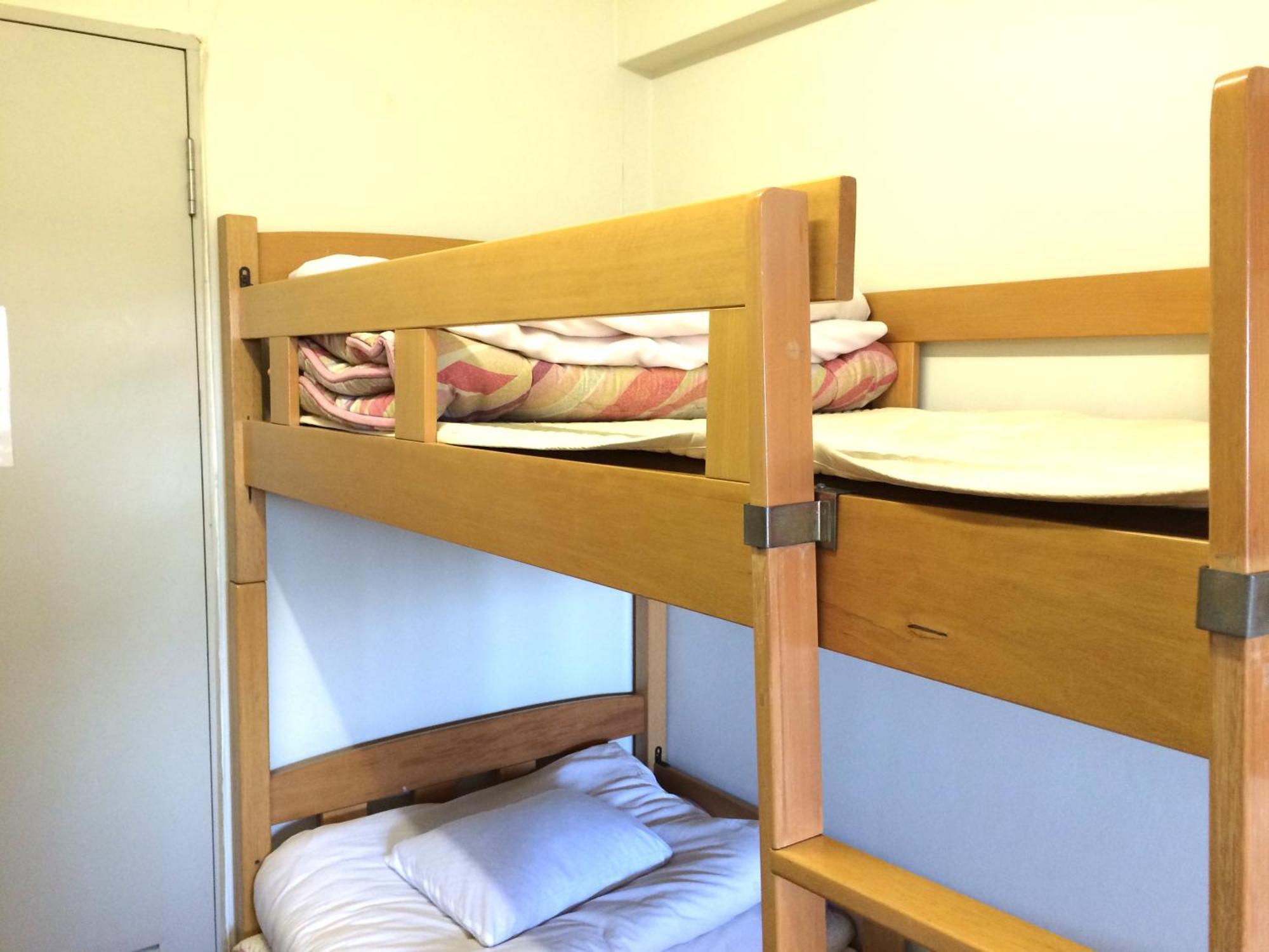 Shodoshima Olive Youth Hostel Room photo