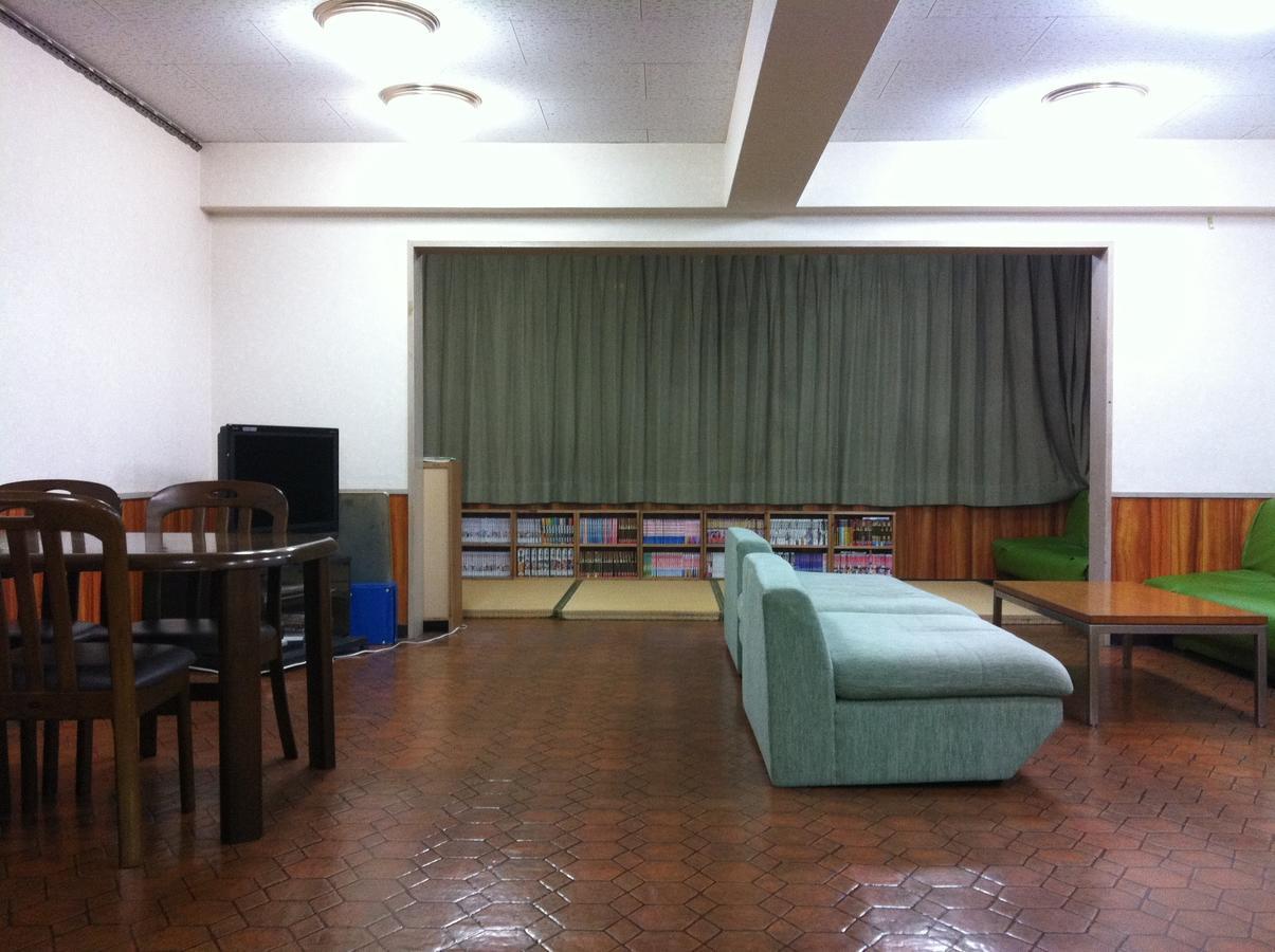 Shodoshima Olive Youth Hostel Exterior photo